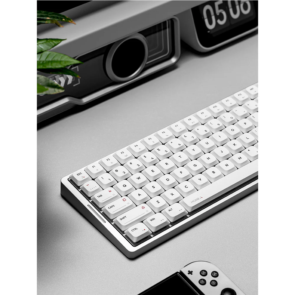 iQunix MQ80 Aluminum Low Profile Wireless Mechanical Keyboard Moonlight Silver - Image 7